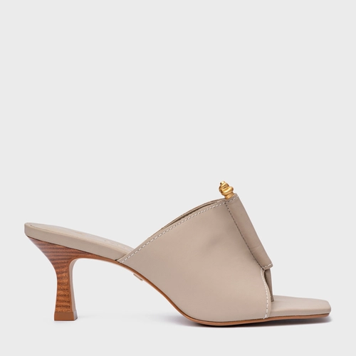 Open Mule Chic Salto Fino Couro Bege Oatmeal