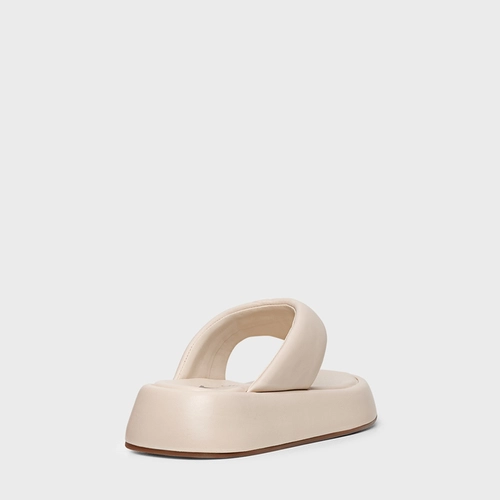 Rasteira Papete Thong Couro Off White Vanilla
