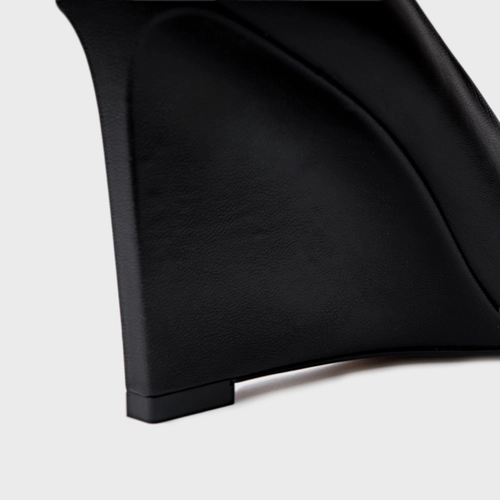 Scarpin Anabela Couro Preto