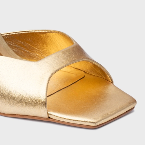 Open Mule Basic Salto Allure Couro Metalizado Dourado