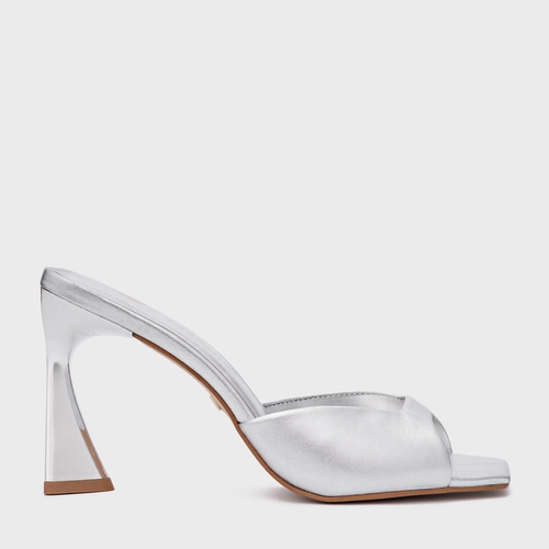 Open Mule Basic Salto Allure Couro Metalizado Prata
