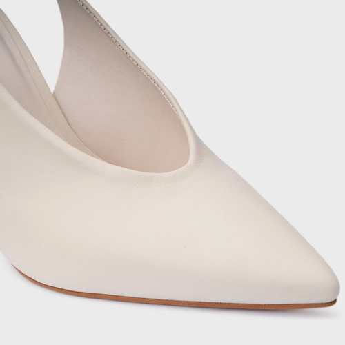 Scarpin Slingback Basic Salto Allure Couro Off White Vanilla