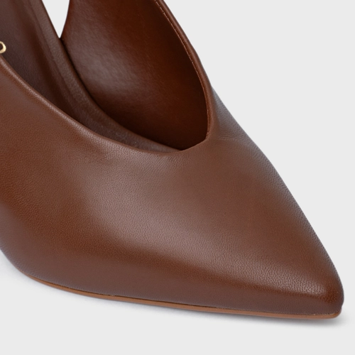 Scarpin Slingback Basic Salto Allure Couro Marrom Walnut