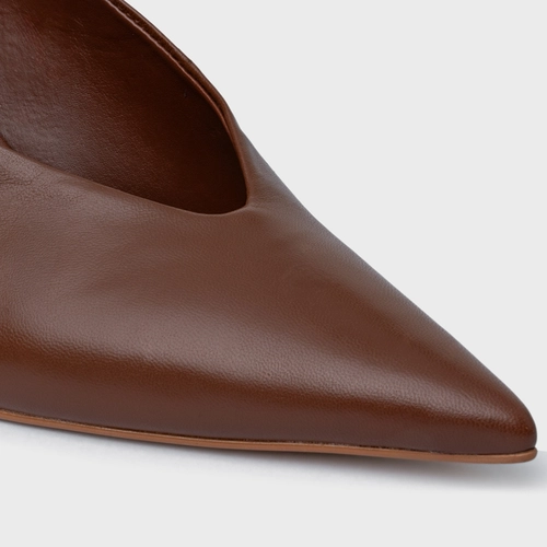Scarpin Slingback Basic Salto Allure Médio Couro Marrom Walnut