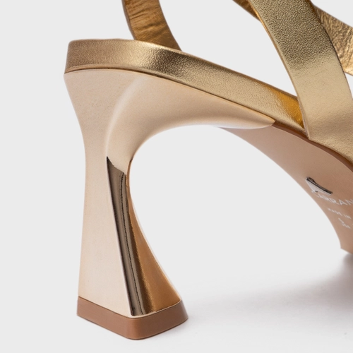 Sandália Basic Salto Allure Médio Couro Metalizado Dourado