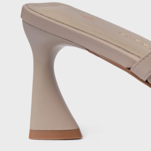 Scarpin Slingback Tiras Salto Allure Médio Couro Bege Oatmeal