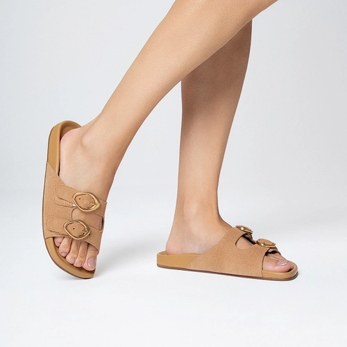 Rasteira Slide Buckle Couro Suede Bege Almond