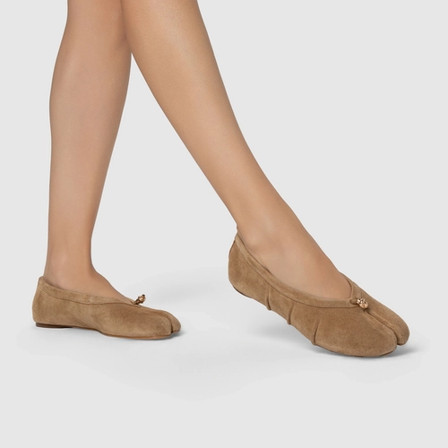 Sapatilha Tabi Couro Suede Bege Almond