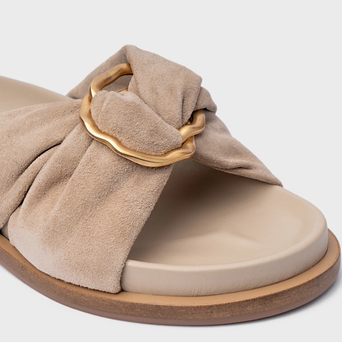 Rasteira Puffy Twist Couro Suede Bege Oatmeal