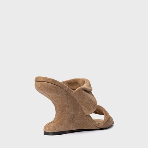 Open Mule Twist Anabela Curve Couro Suede Bege Almond