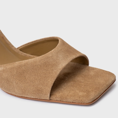 Open Mule Timeless Salto Uno Couro Suede Bege Almond