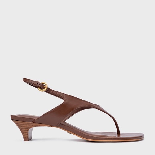 Sandália Elevated Thong Salto Fino Couro Marrom Walnut