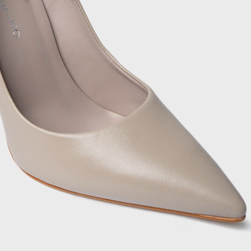 Scarpin Loretta Salto Fino Couro Cinza Cashmere