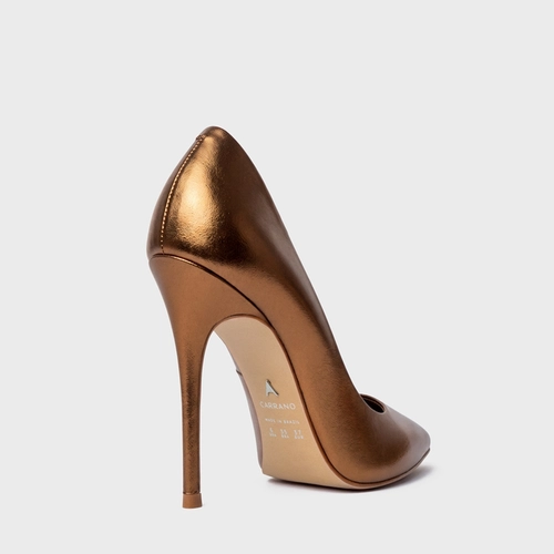 Scarpin Loretta Salto Fino Couro Metalizado Bronze