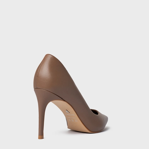 Scarpin Beatriz Salto Fino Couro Marrom Mocha