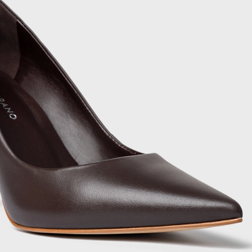 Scarpin Beatriz Salto Fino Couro Marrom Dark Chocolate