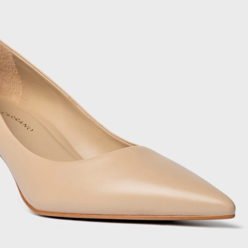Scarpin Valentina Salto Fino Couro Bege Sand