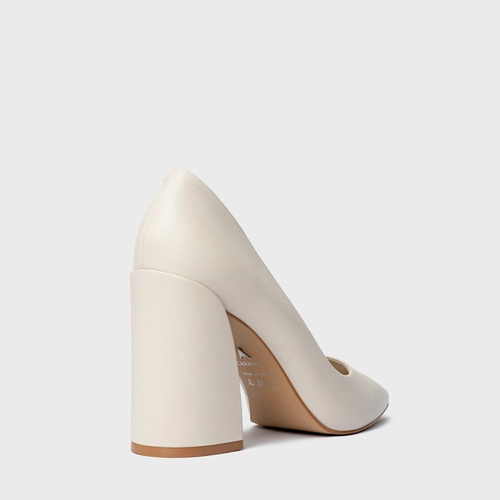 Scarpin Iza Basic Salto Bloco Couro Off White Ligth Cream