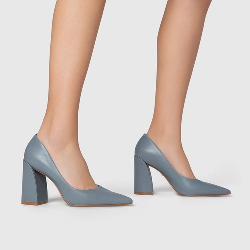Scarpin Iza Basic Salto Bloco Couro Azul Aria