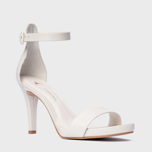 Sandália Basic Salto Fino Couro Off White Vanilla