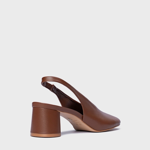 Scarpin Slingback Basic Salto Oval Couro Marrom Walnut