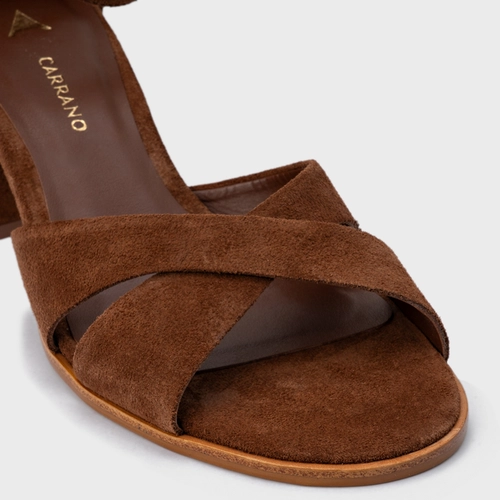 Sandália Tiras Cruzadas Salto Bloco Médio Couro Suede Marrom Walnut