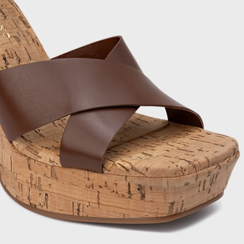 Sandália Tiras Cruzadas Plataforma Cortiça Couro Marrom Walnut