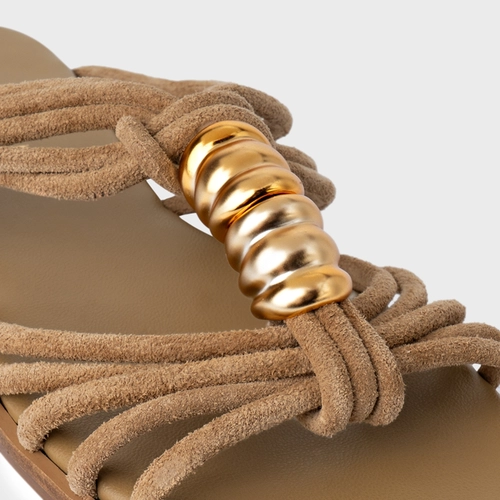 Rasteira Ivy Golden String Couro Suede Bege Almond