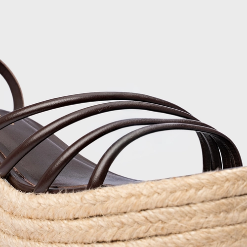 Sandália Minimal Lines Maxi Anabela Couro Marrom Ganache