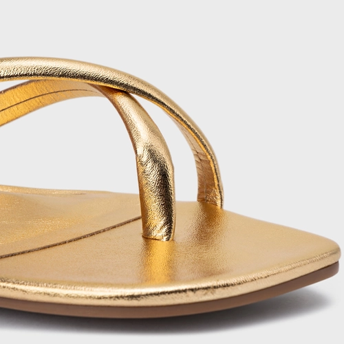 Rasteira Essential Couro Metalizado Dourado Gold