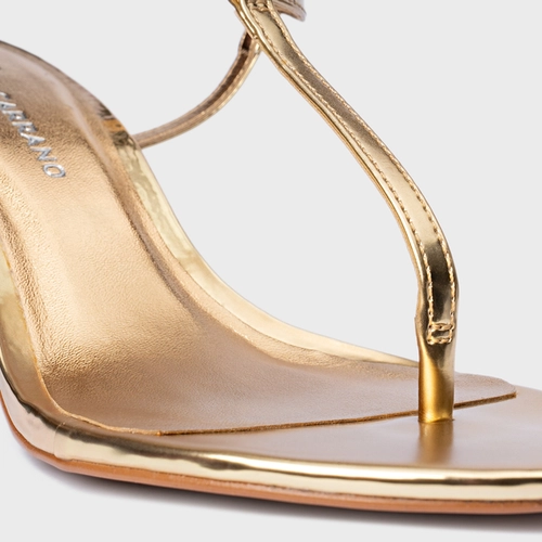 Sandália Effortless Salto Fino Couro Spechio Dourado