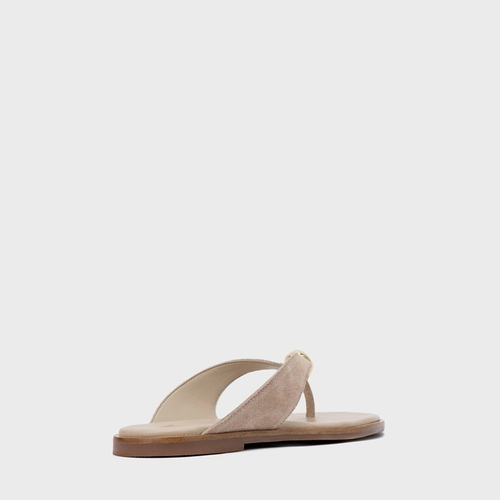 Rasteira Thong Gold Detail Couro Suede Bege Oatmeal