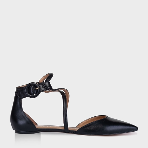 sapatilha couro bico fino